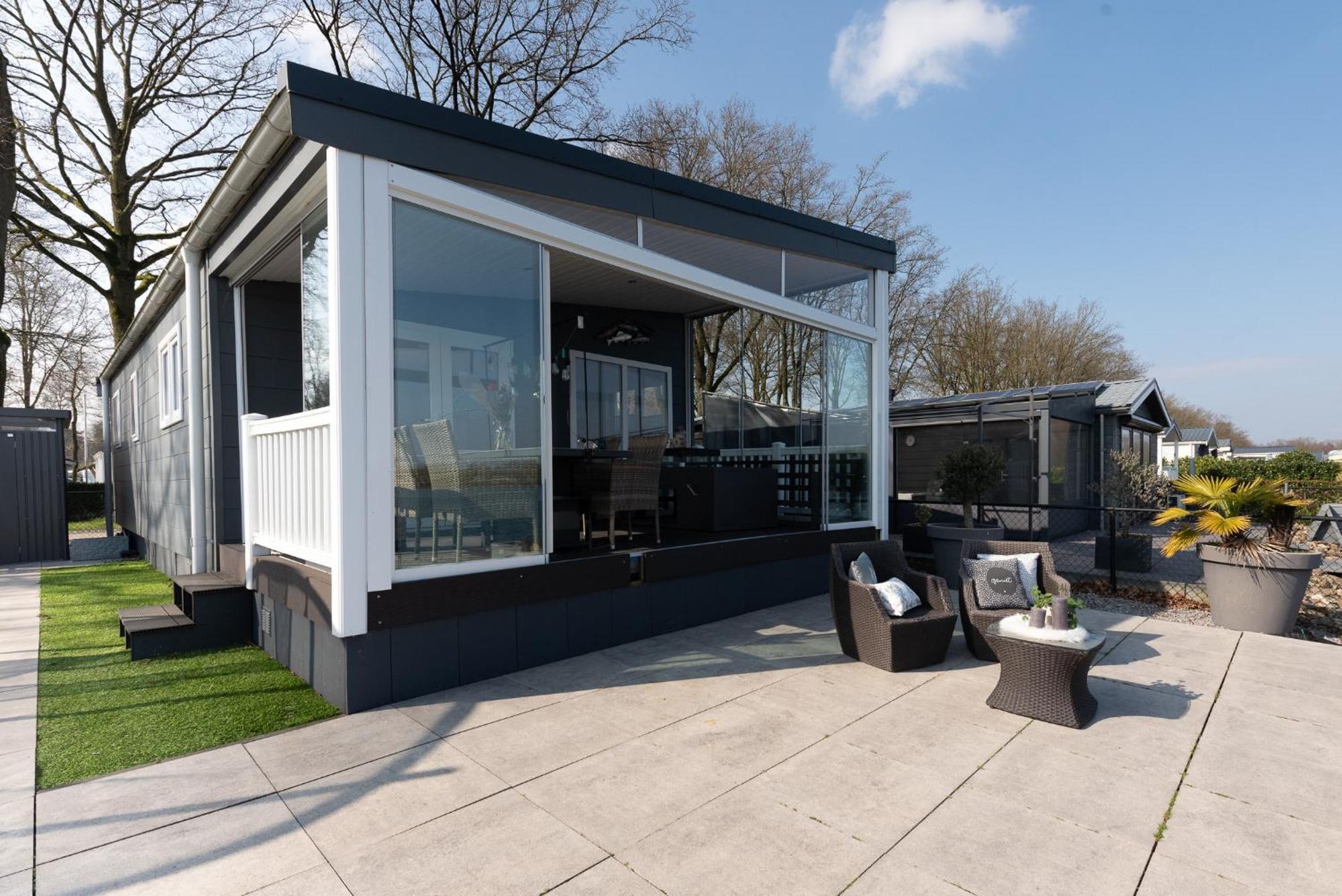 Vakantiepark Klein Vink - Boulevard 27 Arcen Exterior photo